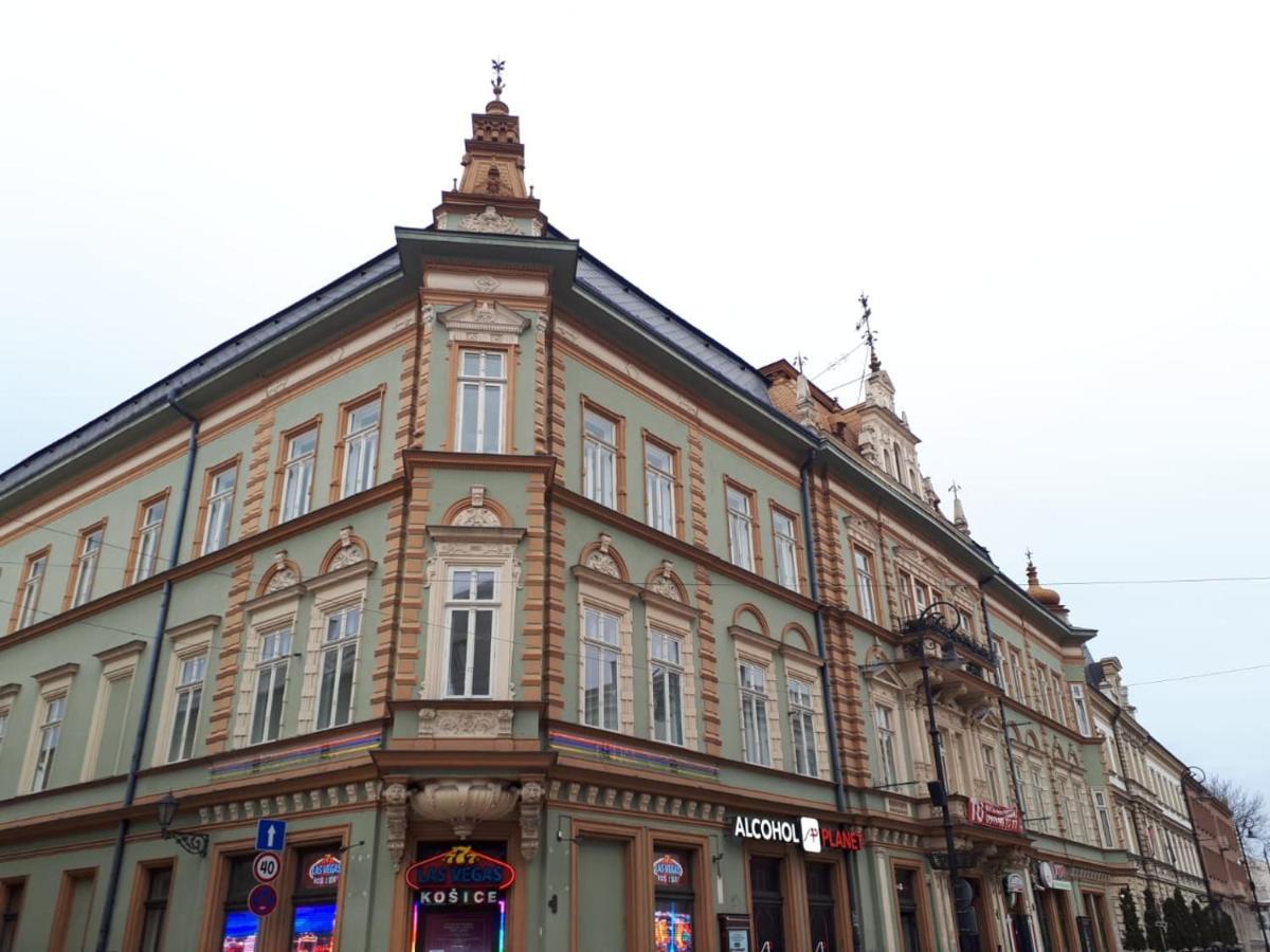 Apartment"Na Hlavnej" Kosice Ngoại thất bức ảnh